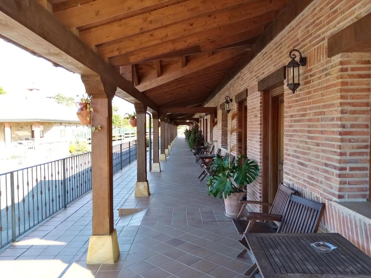 Apartamentos La Regata Viveda Extérieur photo